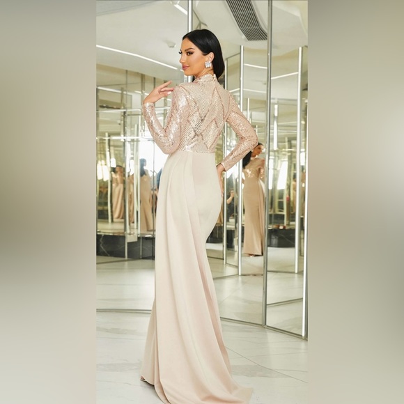 Rose gold sequin gown size - size 6/8 - Picture 2 of 5